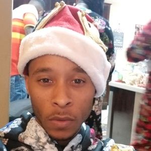 Meet your Posher, Louis